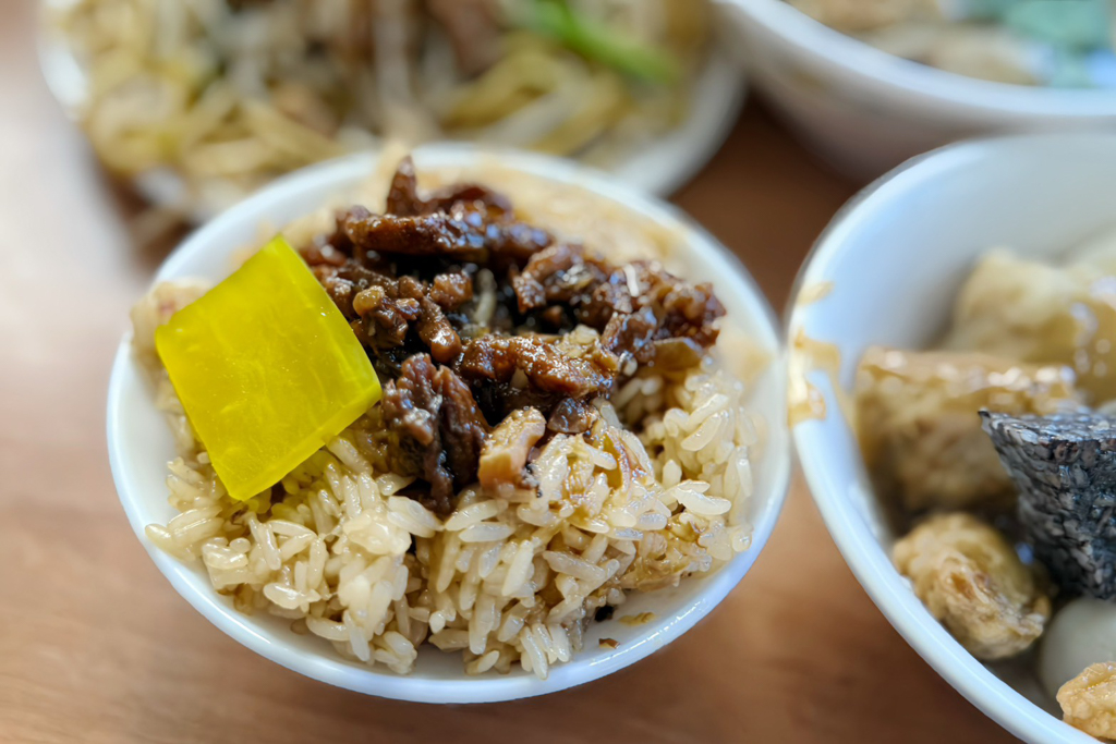 良泉小吃