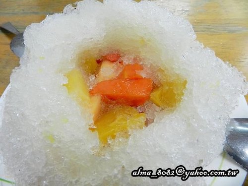 天品排骨酥米糕碗粿,小夜城冰菓冷飲 天品排骨酥米糕碗粿,小夜城冰菓冷飲