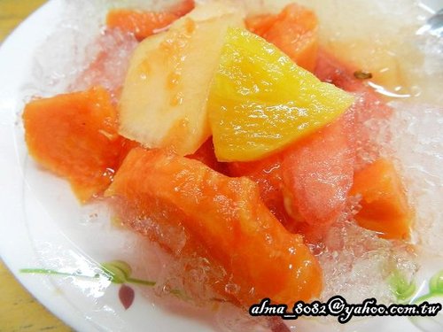 天品排骨酥米糕碗粿,小夜城冰菓冷飲 天品排骨酥米糕碗粿,小夜城冰菓冷飲
