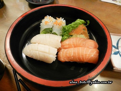 梅村握壽司,無名甜不辣肉圓,聞香坊,貓屋冰館,金時代法國麵包 梅村握壽司,無名甜不辣肉圓,聞香坊,貓屋冰館,金時代法國麵包