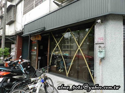 梅村握壽司,無名甜不辣肉圓,聞香坊,貓屋冰館,金時代法國麵包 梅村握壽司,無名甜不辣肉圓,聞香坊,貓屋冰館,金時代法國麵包