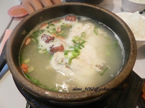 人蔘雞湯,年糕,濟州,濟州豆腐鍋之家,石鍋拌飯,豆腐鍋,韓式料理 人蔘雞湯,年糕,濟州,濟州豆腐鍋之家,石鍋拌飯,豆腐鍋,韓式料理