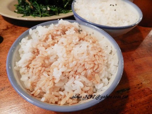 復古餐廳,摸油湯,炒過貓,熱炒,紅土土豆,芙蓉蛋,芹菜牛肉,蒼蠅頭,豬油拌飯,香菇筍湯,鹹酥蝦 復古餐廳,摸油湯,炒過貓,熱炒,紅土土豆,芙蓉蛋,芹菜牛肉,蒼蠅頭,豬油拌飯,香菇筍湯,鹹酥蝦