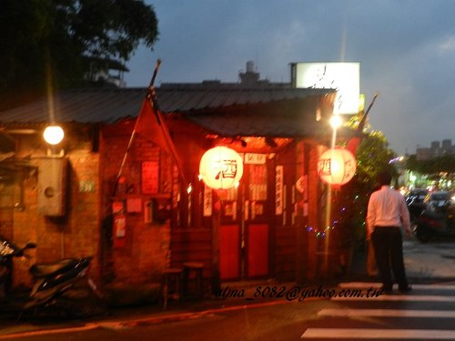 復古餐廳,摸油湯,炒過貓,熱炒,紅土土豆,芙蓉蛋,芹菜牛肉,蒼蠅頭,豬油拌飯,香菇筍湯,鹹酥蝦 復古餐廳,摸油湯,炒過貓,熱炒,紅土土豆,芙蓉蛋,芹菜牛肉,蒼蠅頭,豬油拌飯,香菇筍湯,鹹酥蝦