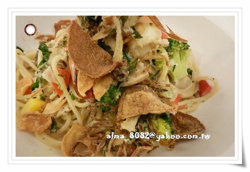 olive橄欖義大利餐廳,檸檬奶油蝦義大利麵,燻鮭魚沙拉,義大利餐廳,蒜香白酒蛤蠣細扁麵,隨意鳥地方 olive橄欖義大利餐廳,檸檬奶油蝦義大利麵,燻鮭魚沙拉,義大利餐廳,蒜香白酒蛤蠣細扁麵,隨意鳥地方