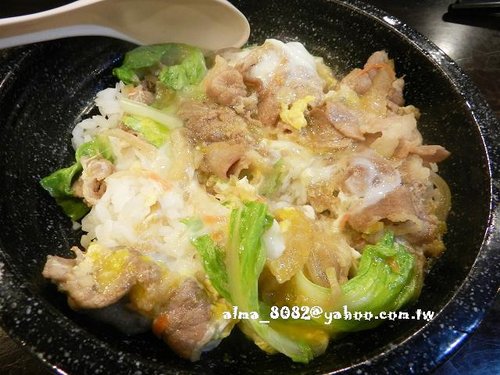 握壽司,日本料理,東街,東街日本料理,炙燒鮭魚握壽司,雞肉串燒 握壽司,日本料理,東街,東街日本料理,炙燒鮭魚握壽司,雞肉串燒