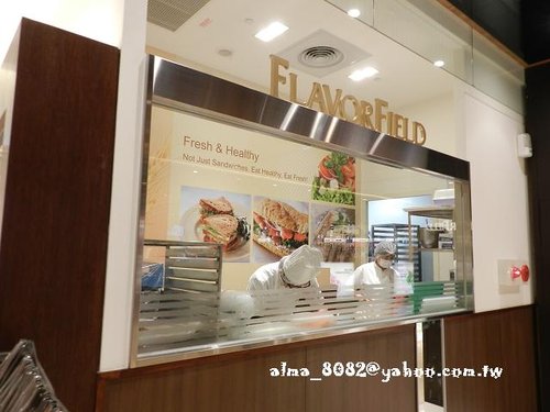 flavor field,京阪食堂拉麵,大遠百mega city,大食代,威尼斯,星上星港式飲茶,港式飲茶,玫瑰油雞飯,豚骨味增豬排拉麵 flavor field,京阪食堂拉麵,大遠百mega city,大食代,威尼斯,星上星港式飲茶,港式飲茶,玫瑰油雞飯,豚骨味增豬排拉麵