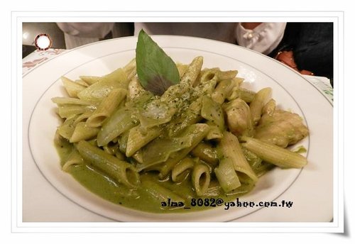 cafe,lounge bar,上咖啡,義大利麵,馬茲瑞拉起士,鬆餅 cafe,lounge bar,上咖啡,義大利麵,馬茲瑞拉起士,鬆餅