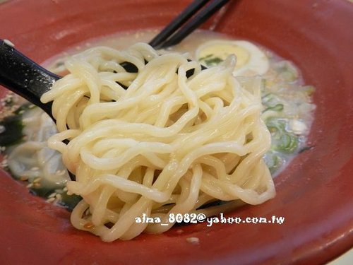 50元拉麵,南農市場,周業永,拉麵,雞塊 50元拉麵,南農市場,周業永,拉麵,雞塊