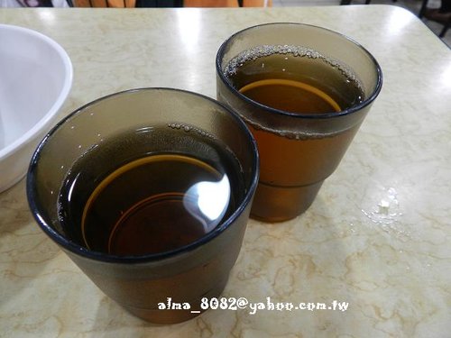 冠軍,南投烏龍茶,清燉牛肉麵,牛肉麵,皇家傳承,皇家傳承牛肉麵店,餛飩麵 冠軍,南投烏龍茶,清燉牛肉麵,牛肉麵,皇家傳承,皇家傳承牛肉麵店,餛飩麵