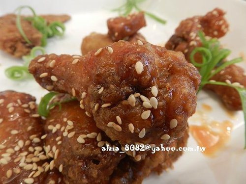 漢挐屋,韓式拉麵,韓式料理,韓式漾釀炸雞,韓式炸雞,馬鈴薯豚骨湯 漢挐屋,韓式拉麵,韓式料理,韓式漾釀炸雞,韓式炸雞,馬鈴薯豚骨湯