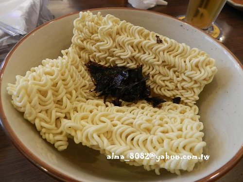 漢挐屋,韓式拉麵,韓式料理,韓式漾釀炸雞,韓式炸雞,馬鈴薯豚骨湯 漢挐屋,韓式拉麵,韓式料理,韓式漾釀炸雞,韓式炸雞,馬鈴薯豚骨湯