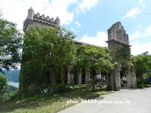 aqua,台中日出宮原眼科,台中餐廳,天堂古堡餐廳,天空之城,水相餐廳,鳥人餐廳