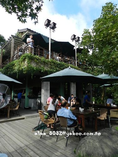 aqua,台中日出宮原眼科,台中餐廳,天堂古堡餐廳,天空之城,水相餐廳,鳥人餐廳