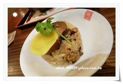 三沾麻吉,半筋半肉,台茂購物中心,奇異果綠茶,春水堂,筒仔米糕,鐵觀音 三沾麻吉,半筋半肉,台茂購物中心,奇異果綠茶,春水堂,筒仔米糕,鐵觀音