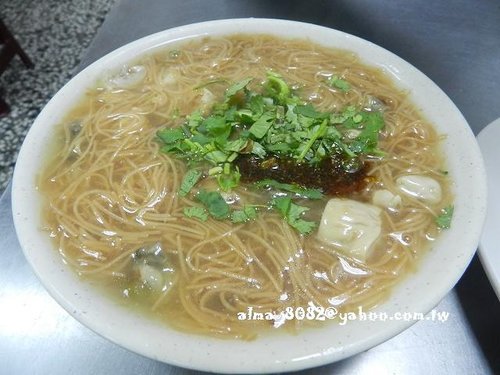 中港臭豆腐,新莊運動中心,蚵仔麵線,靴子義大利餐館 中港臭豆腐,新莊運動中心,蚵仔麵線,靴子義大利餐館