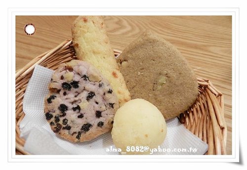 aunt stella's詩特莉,下午茶,好吃,巨城,手工餅乾,藍莓派,詩特莉,香草冰淇淋,鬆餅 aunt stella's詩特莉,下午茶,好吃,巨城,手工餅乾,藍莓派,詩特莉,香草冰淇淋,鬆餅