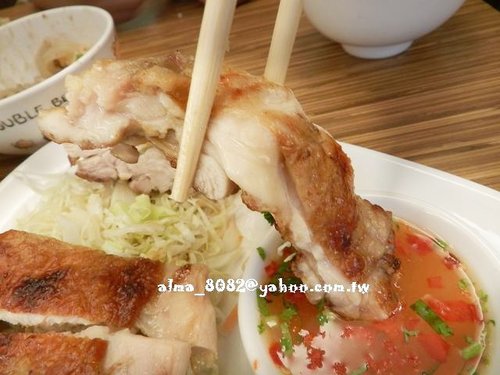 南港老張炭烤胡椒餅,士林伯豆花,士林夜市,士林科教,泰味廚房,泰式料理,老張,老牌士林十全排骨,胡椒餅,藥燉排骨 南港老張炭烤胡椒餅,士林伯豆花,士林夜市,士林科教,泰味廚房,泰式料理,老張,老牌士林十全排骨,胡椒餅,藥燉排骨