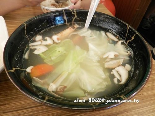 南港老張炭烤胡椒餅,士林伯豆花,士林夜市,士林科教,泰味廚房,泰式料理,老張,老牌士林十全排骨,胡椒餅,藥燉排骨 南港老張炭烤胡椒餅,士林伯豆花,士林夜市,士林科教,泰味廚房,泰式料理,老張,老牌士林十全排骨,胡椒餅,藥燉排骨