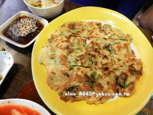 新羅韓式料理,海鮮煎餅,牛肉湯飯,石鍋拌飯,辣炒年糕,韓式料理 新羅韓式料理,海鮮煎餅,牛肉湯飯,石鍋拌飯,辣炒年糕,韓式料理