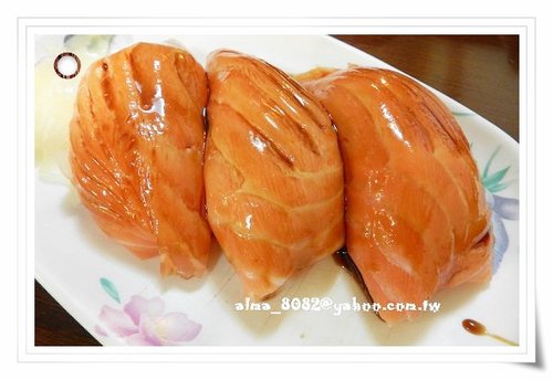 三味食堂,便宜,天婦羅,好吃,日本料理,超大握壽司,雞肉唐揚,餐廳,鮭魚,鮭魚握壽司 三味食堂,便宜,天婦羅,好吃,日本料理,超大握壽司,雞肉唐揚,餐廳,鮭魚,鮭魚握壽司