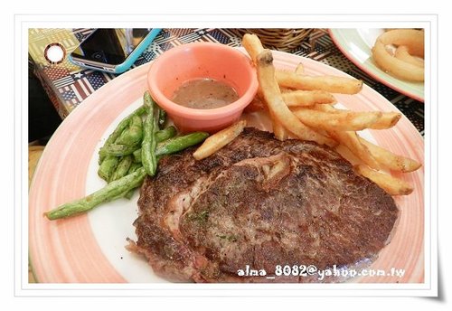 stanley's steakhouse,史垣利牛排,墨西哥香料烤半雞,炭烤歐式田園雞腿排,花枝蝦仁海洋堡 stanley's steakhouse,史垣利牛排,墨西哥香料烤半雞,炭烤歐式田園雞腿排,花枝蝦仁海洋堡
