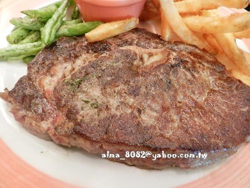 stanley's steakhouse,史垣利牛排,墨西哥香料烤半雞,炭烤歐式田園雞腿排,花枝蝦仁海洋堡 stanley's steakhouse,史垣利牛排,墨西哥香料烤半雞,炭烤歐式田園雞腿排,花枝蝦仁海洋堡