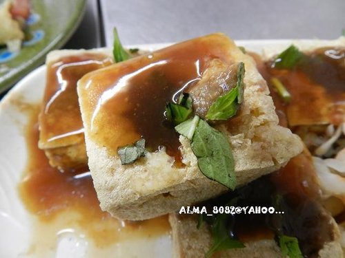 正宗台南,臭豆腐,蚵仔煎 正宗台南,臭豆腐,蚵仔煎