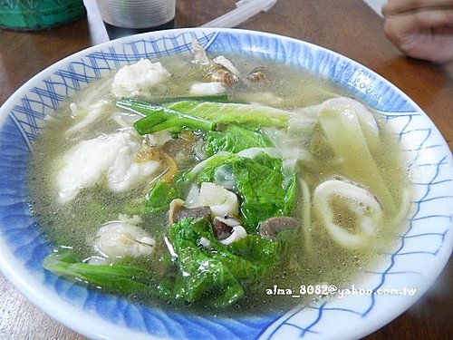 金字塔三角湯圓,阿源蚵仔麵線 金字塔三角湯圓,阿源蚵仔麵線