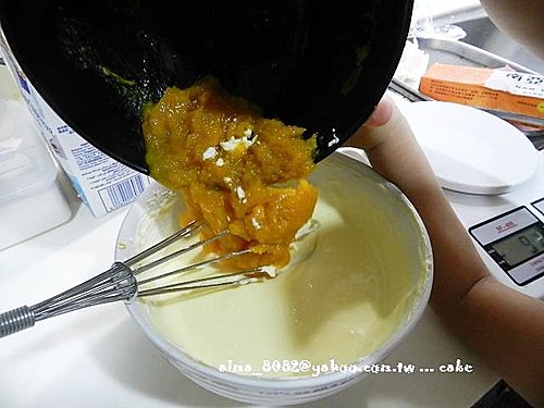 南瓜乳酪蛋糕~綿密口感入口即化! @艾瑪 吃喝玩樂札記 @艾瑪 吃喝玩樂札記