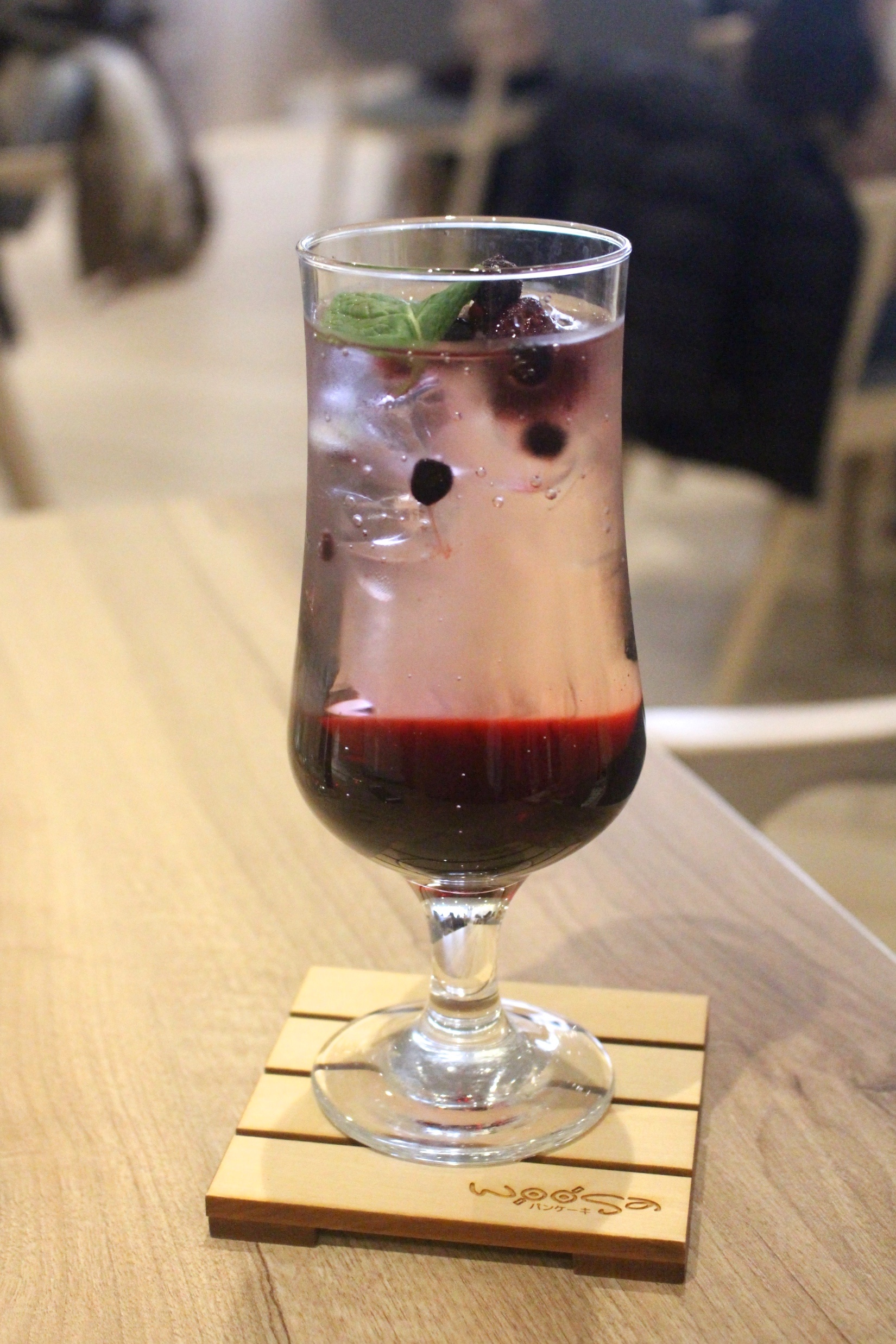 【桃園 Woosaパンケーキ屋莎鬆餅屋 】超威限量起司瀑布和牛堡。雲朵濃抹茶鬆餅 【桃園 Woosaパンケーキ屋莎鬆餅屋 】超威限量起司瀑布和牛堡。雲朵濃抹茶鬆餅