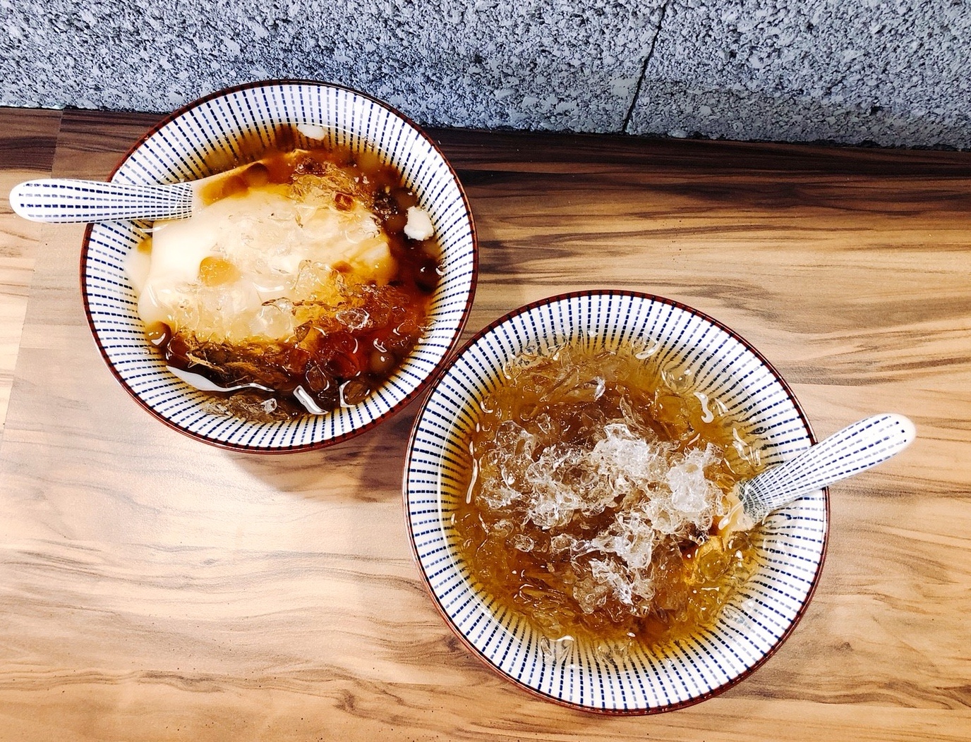 【桃園 朝豆花】傳承夜市42年老店。二代文青店新出發“小碎冰豆花透沁涼”
