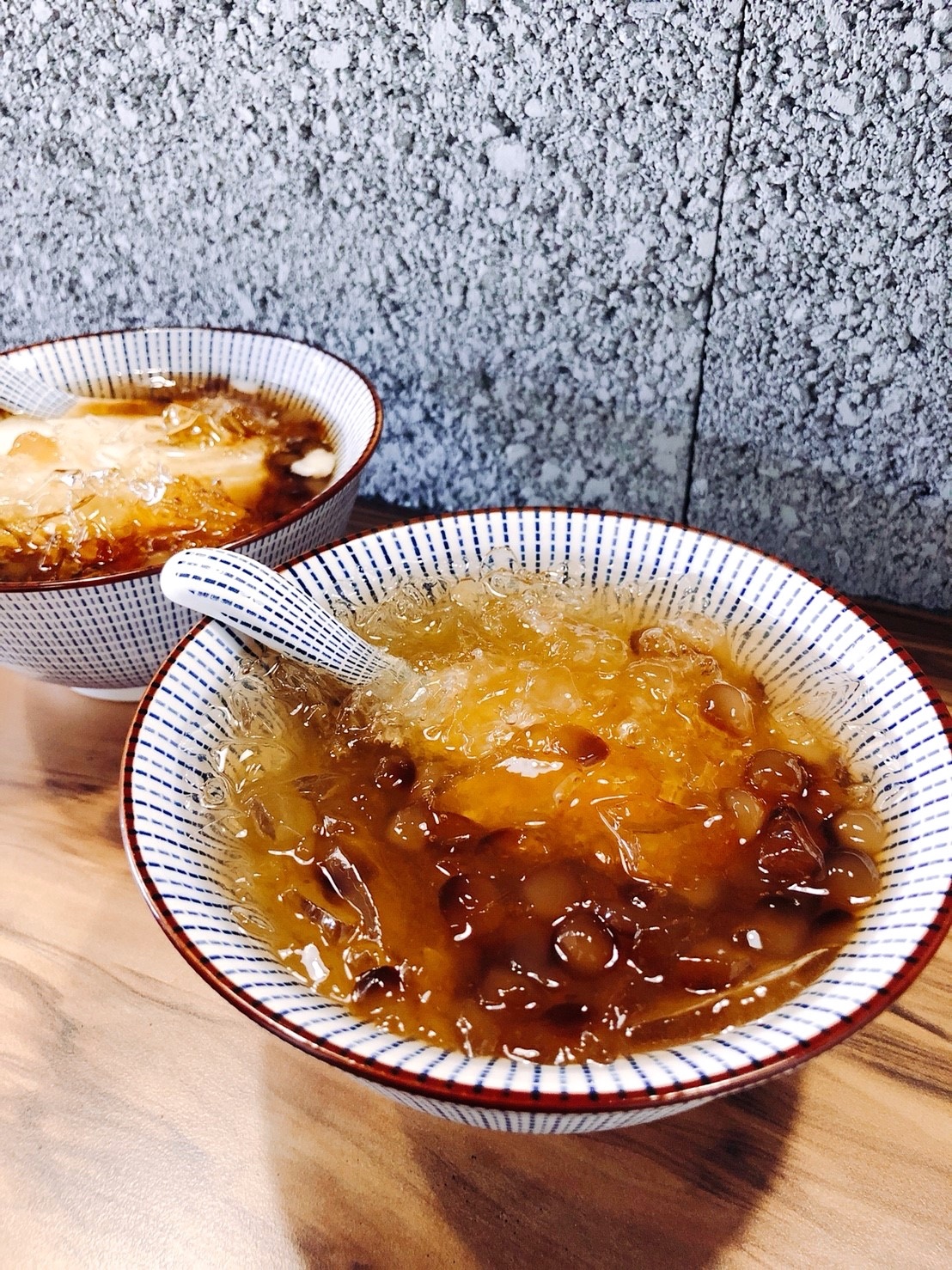 【桃園 朝豆花】傳承夜市42年老店。二代文青店新出發“小碎冰豆花透沁涼”
