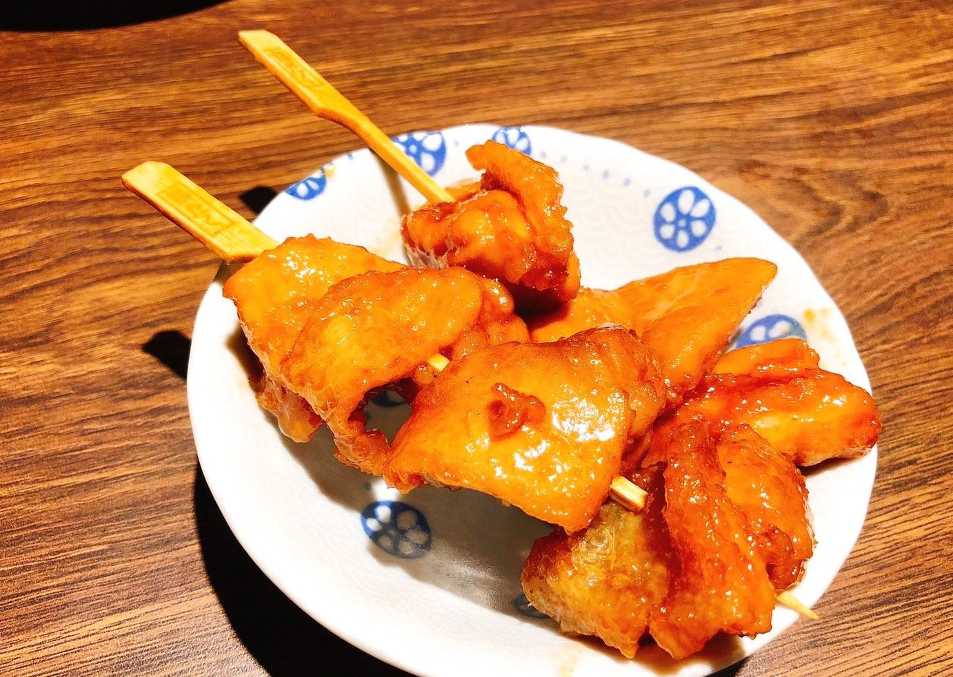 【桃園 麵屋濃】日本食卷機點餐。雙倍蒜墨湯頭超濃醇+超份量唐揚串 【桃園 麵屋濃】日本食卷機點餐。雙倍蒜墨湯頭超濃醇+超份量唐揚串