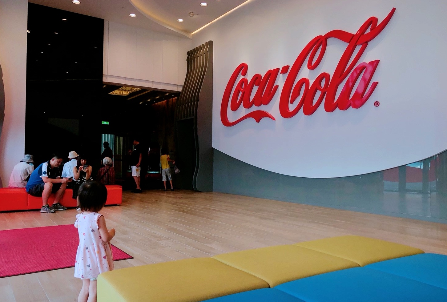 【桃園 可口可樂博物館】台灣Coca-Cola邁入50週年。免費入館還有冰涼可樂喝!! 【桃園 可口可樂博物館】台灣Coca-Cola邁入50週年。免費入館還有冰涼可樂喝!!