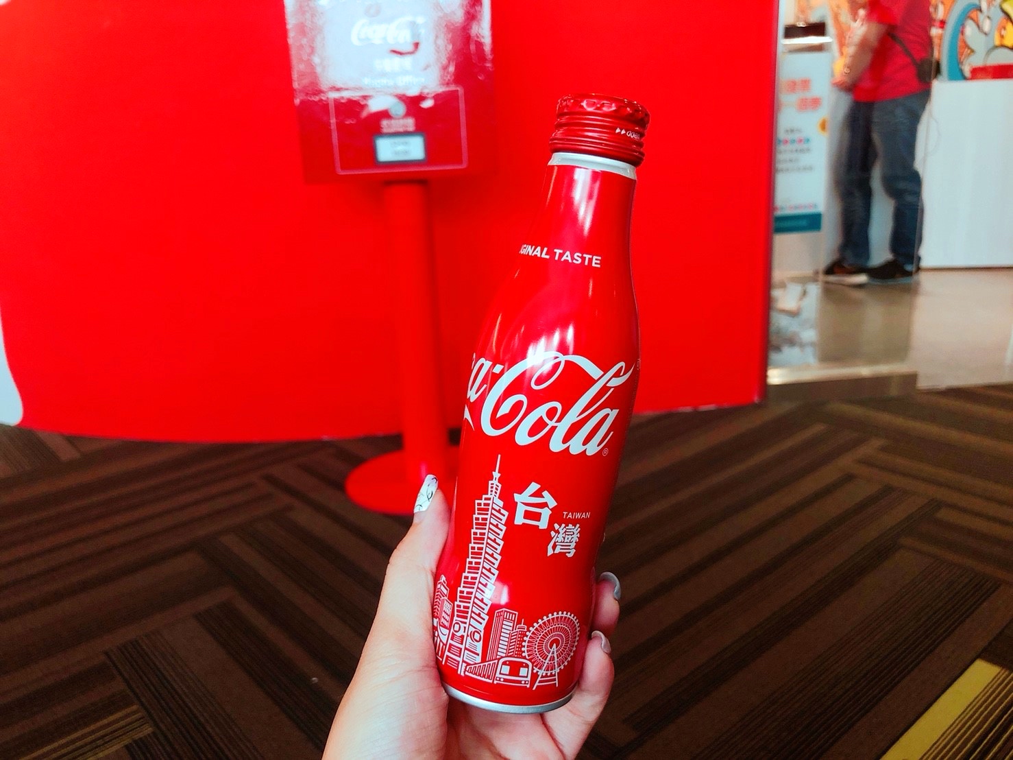 【桃園 可口可樂博物館】台灣Coca-Cola邁入50週年。免費入館還有冰涼可樂喝!! 【桃園 可口可樂博物館】台灣Coca-Cola邁入50週年。免費入館還有冰涼可樂喝!!