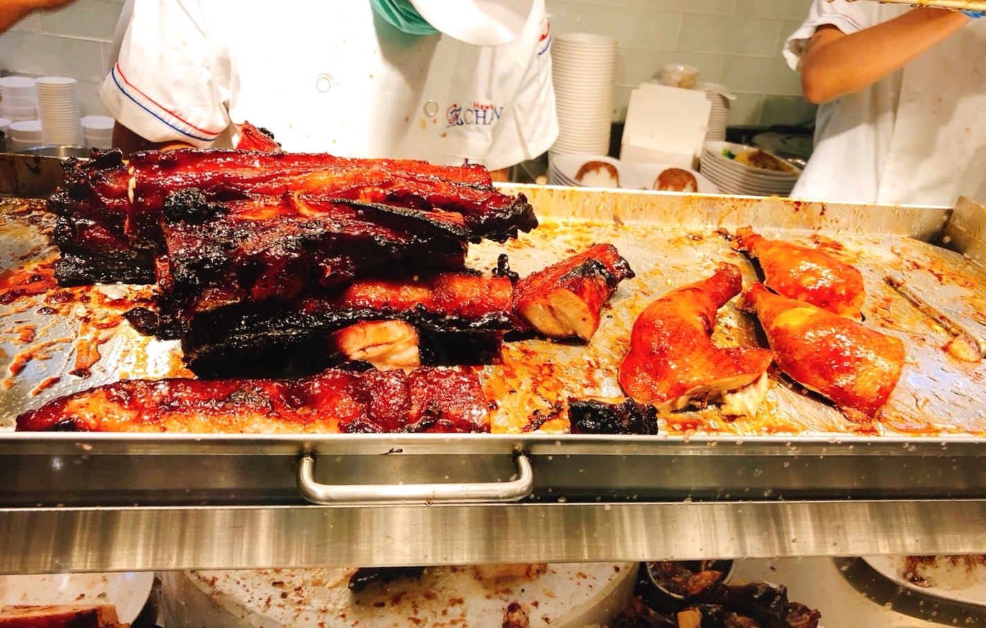 【桃園 了凡油雞飯‧麵】世界首家米其林一星小販。100元就可嚐到招牌「油雞飯」