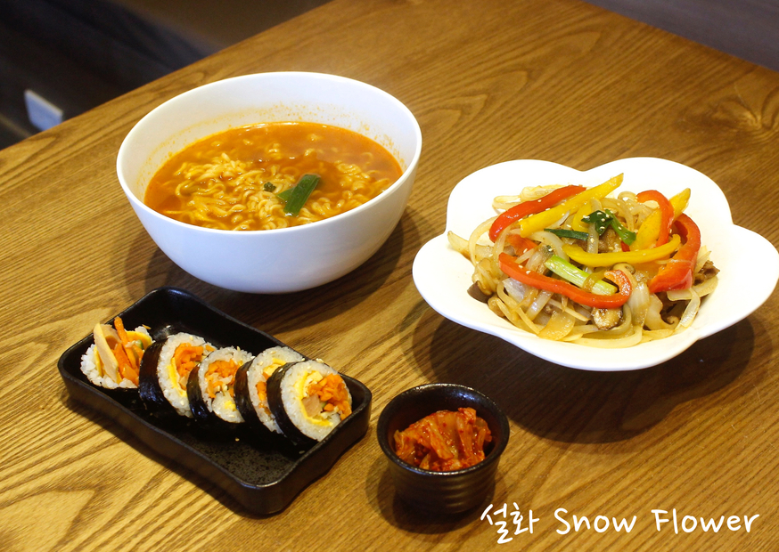 【桃園 설화雪花咖啡Snow Flower】歐巴開的板橋人氣店。細緻香醇『咖啡焦糖雪花冰』