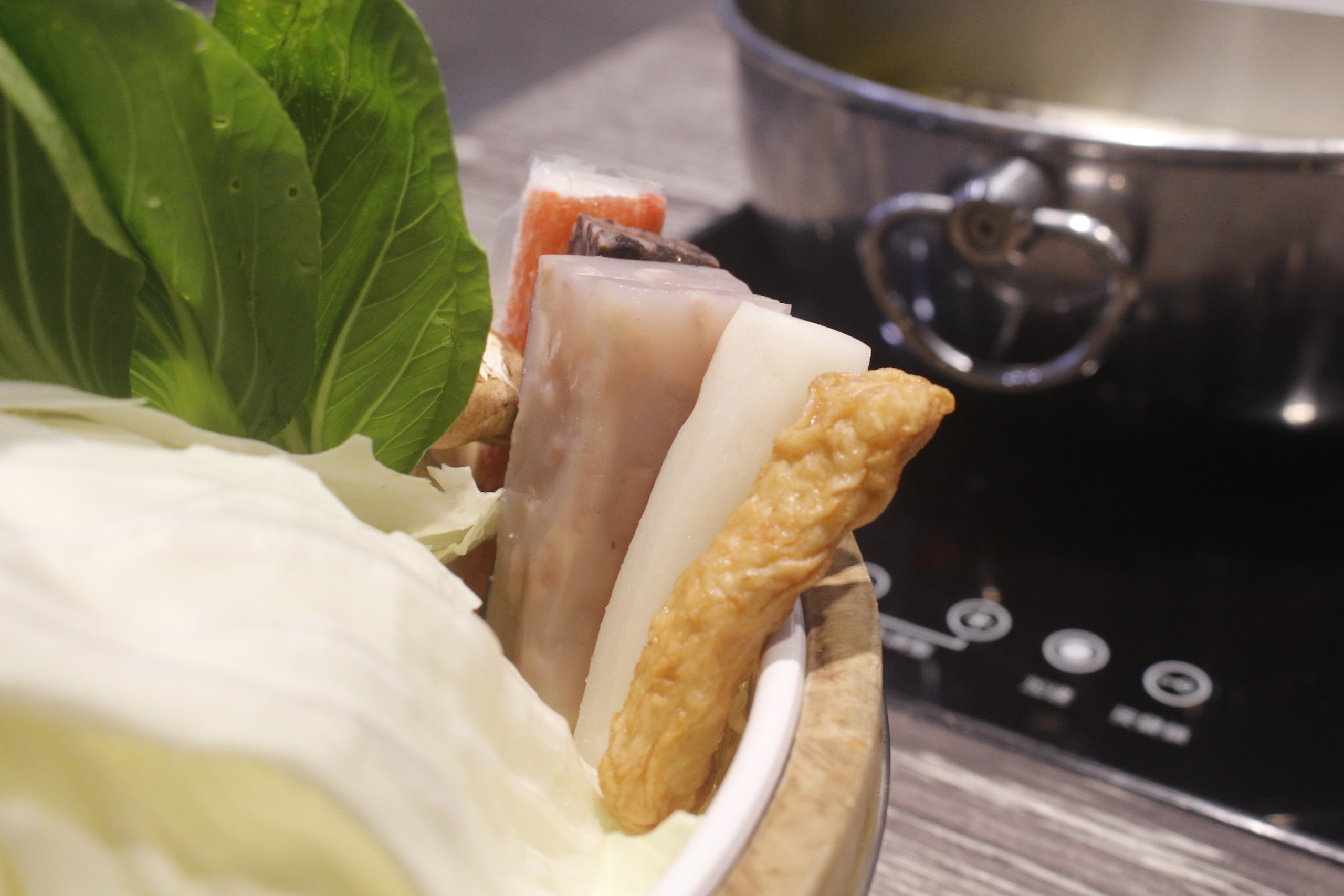 【桃園 上官木桶鍋(中壢加盟店)】桃園第一家!吃痛風鍋不用跑蘆洲。頂級海鮮和牛店 【桃園 上官木桶鍋(中壢加盟店)】桃園第一家!吃痛風鍋不用跑蘆洲。頂級海鮮和牛店