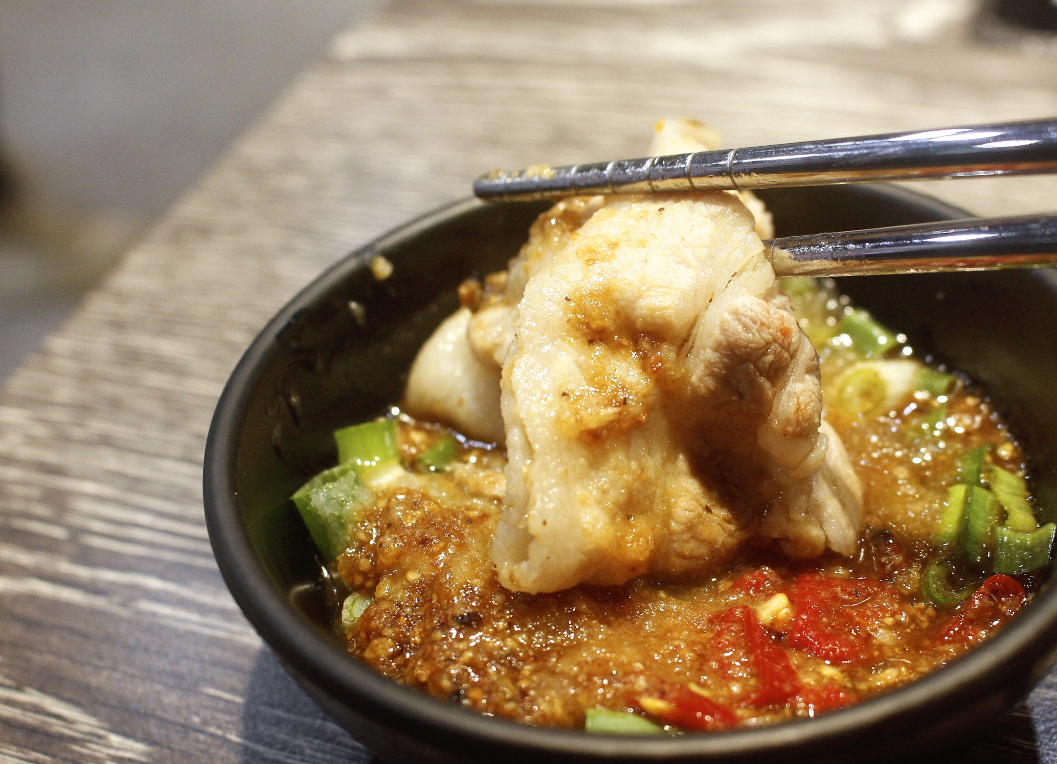 【桃園 上官木桶鍋(中壢加盟店)】桃園第一家!吃痛風鍋不用跑蘆洲。頂級海鮮和牛店 【桃園 上官木桶鍋(中壢加盟店)】桃園第一家!吃痛風鍋不用跑蘆洲。頂級海鮮和牛店