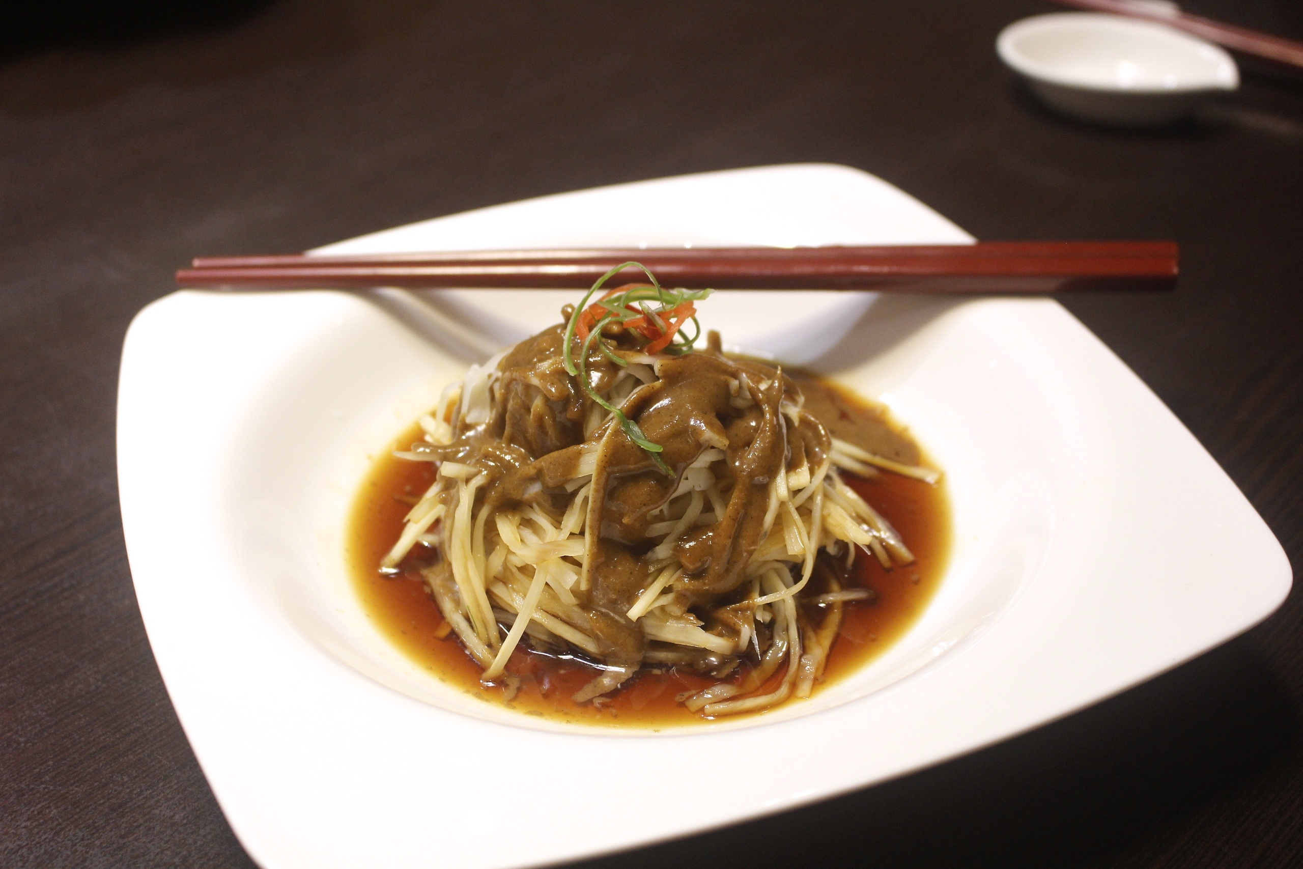 【桃園 點水樓】工業區藏身東方樓。品嚐秋蟹好時機!更不能錯過No.1彩色小籠包 【桃園 點水樓】工業區藏身東方樓。品嚐秋蟹好時機!更不能錯過No.1彩色小籠包