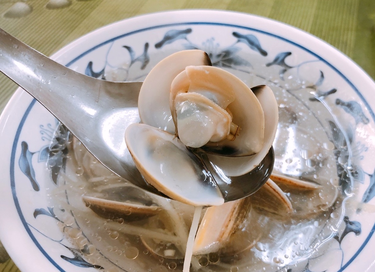 【彰化 台生蚵仔煎】王功必嚐鮮蚵料理。蚵仔煎量多好吃、香酥蚵仔酥必點！