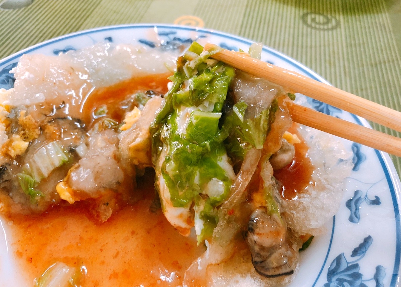 【彰化 台生蚵仔煎】王功必嚐鮮蚵料理。蚵仔煎量多好吃、香酥蚵仔酥必點！