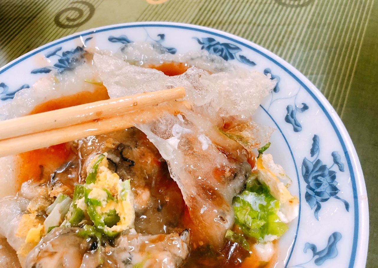 【彰化 台生蚵仔煎】王功必嚐鮮蚵料理。蚵仔煎量多好吃、香酥蚵仔酥必點！