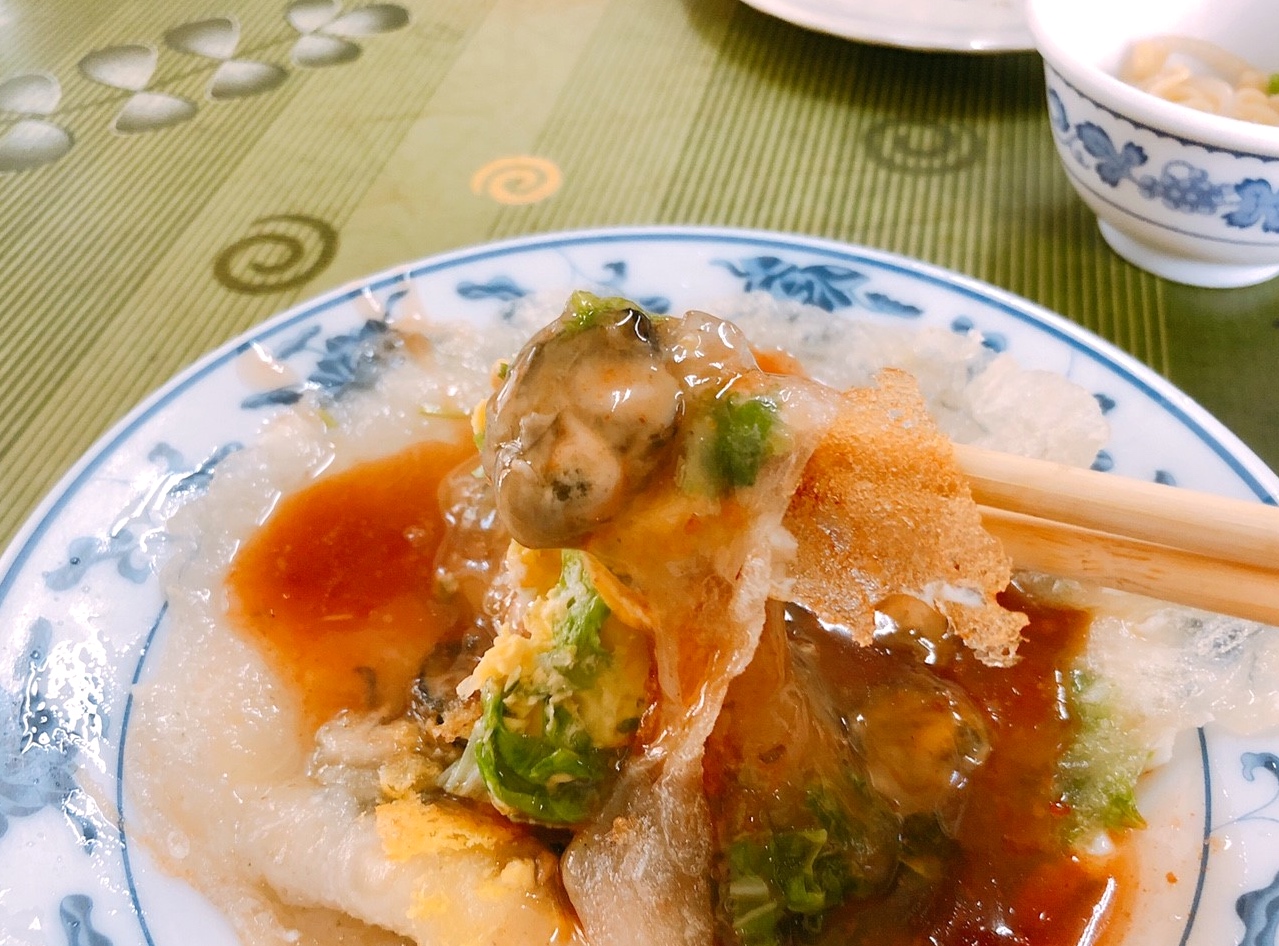 【彰化 台生蚵仔煎】王功必嚐鮮蚵料理。蚵仔煎量多好吃、香酥蚵仔酥必點！