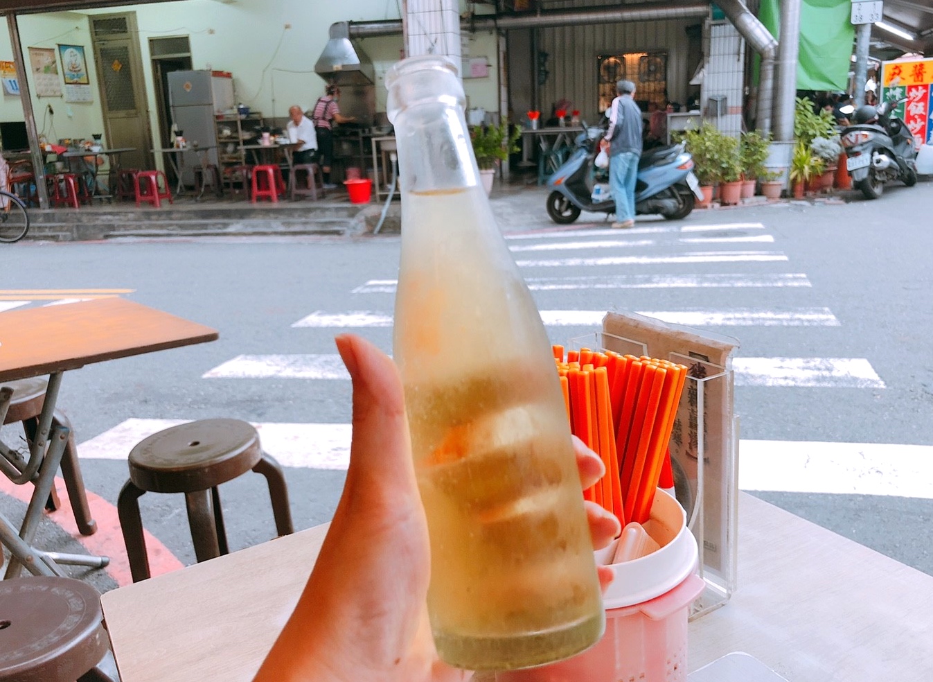 【台南 蔡三毛豬血湯】驚見!傳說中的“阿婆水”。小吃攤的豬血湯、滷肉飯道地好吃 【台南 蔡三毛豬血湯】驚見!傳說中的“阿婆水”。小吃攤的豬血湯、滷肉飯道地好吃