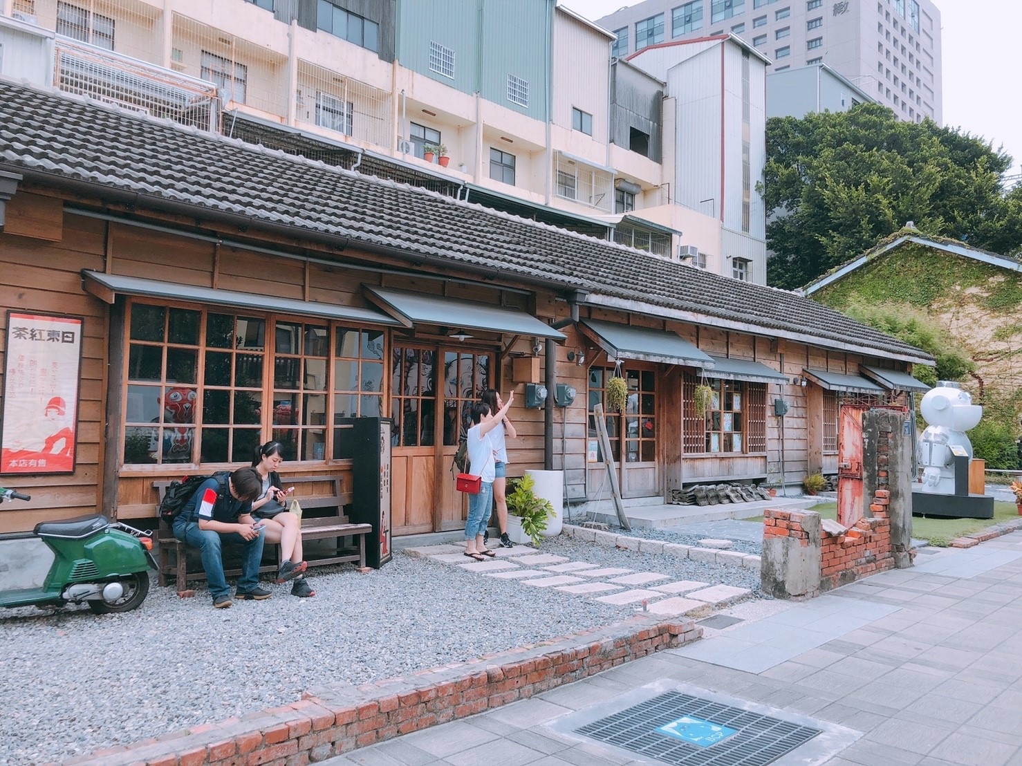 【台南 藍晒圖文創園區】24H免費入場。微型文創園區新標地、超大壁畫、IG打卡