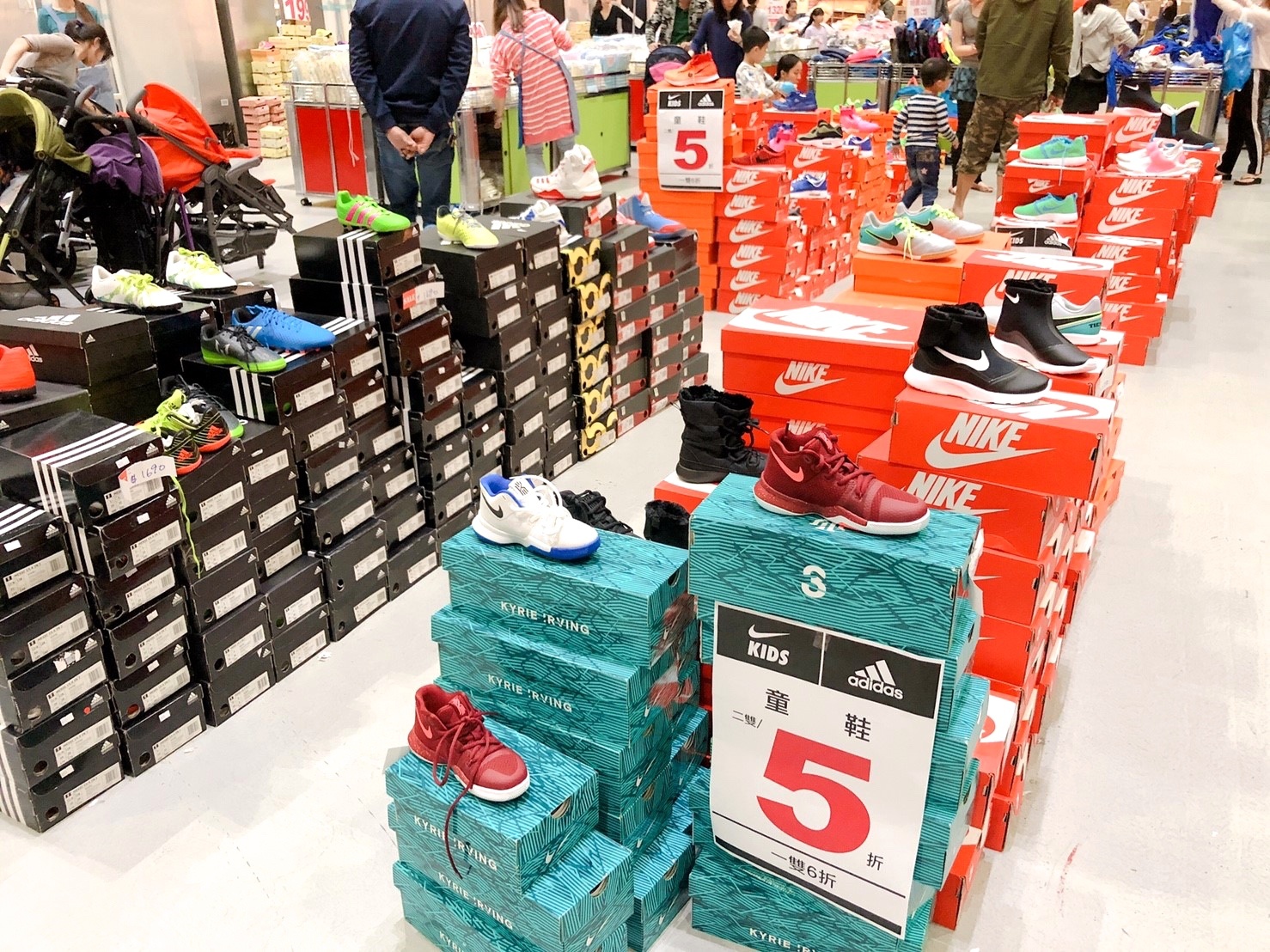 【新北 台灣廠拍賣】11/2~11/11雙北五股場。電器、童裝、名牌鞋款!New Balance一雙500元 【新北 台灣廠拍賣】11/2~11/11雙北五股場。電器、童裝、名牌鞋款!New Balance一雙500元