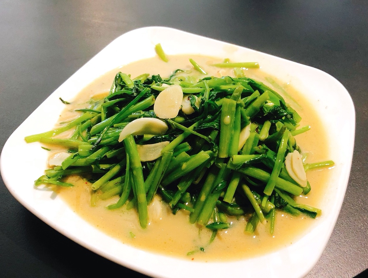 【桃園 麻瓜煮味】在地老牌人氣川菜館。私房佳餚辣翻天、黑嚕嚕超下飯! 【桃園 麻瓜煮味】在地老牌人氣川菜館。私房佳餚辣翻天、黑嚕嚕超下飯!