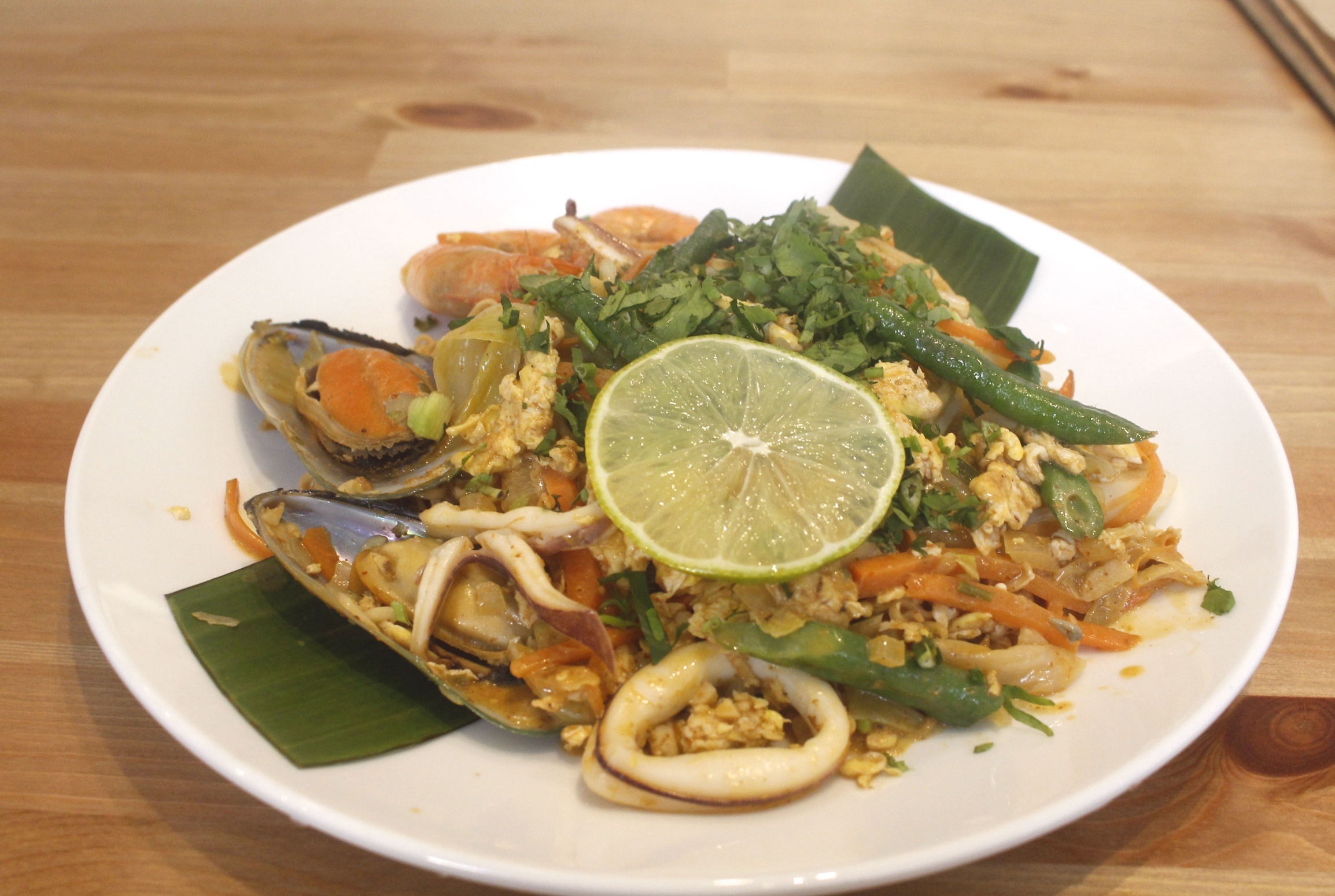 【桃園 阿含thai泰式料理】藏身在米干國的純泰料理。酸辣海鮮炒MAMA麵真對味!!! 【桃園 阿含thai泰式料理】藏身在米干國的純泰料理。酸辣海鮮炒MAMA麵真對味!!!